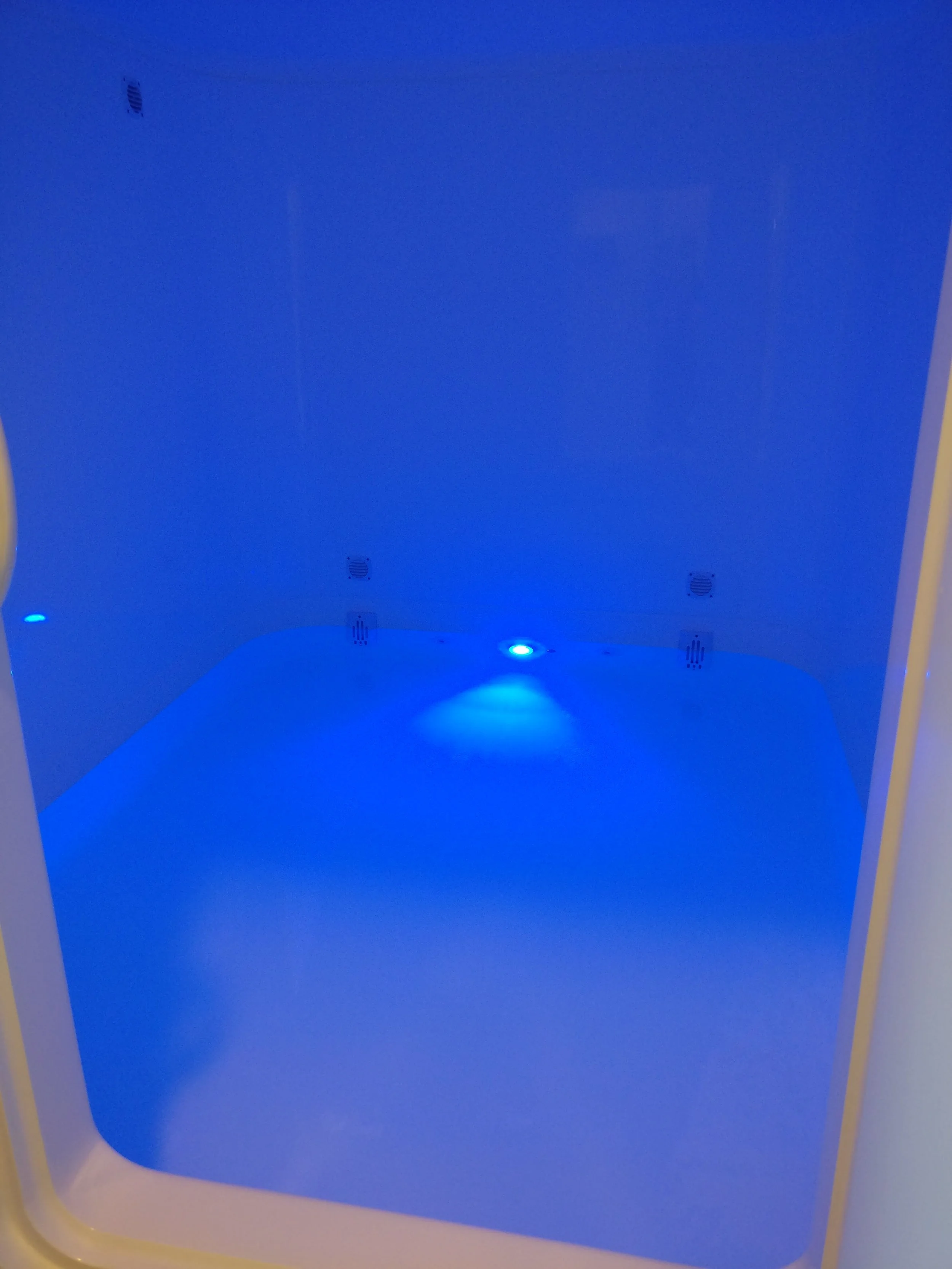 Anicca - the Float Club — photo 3