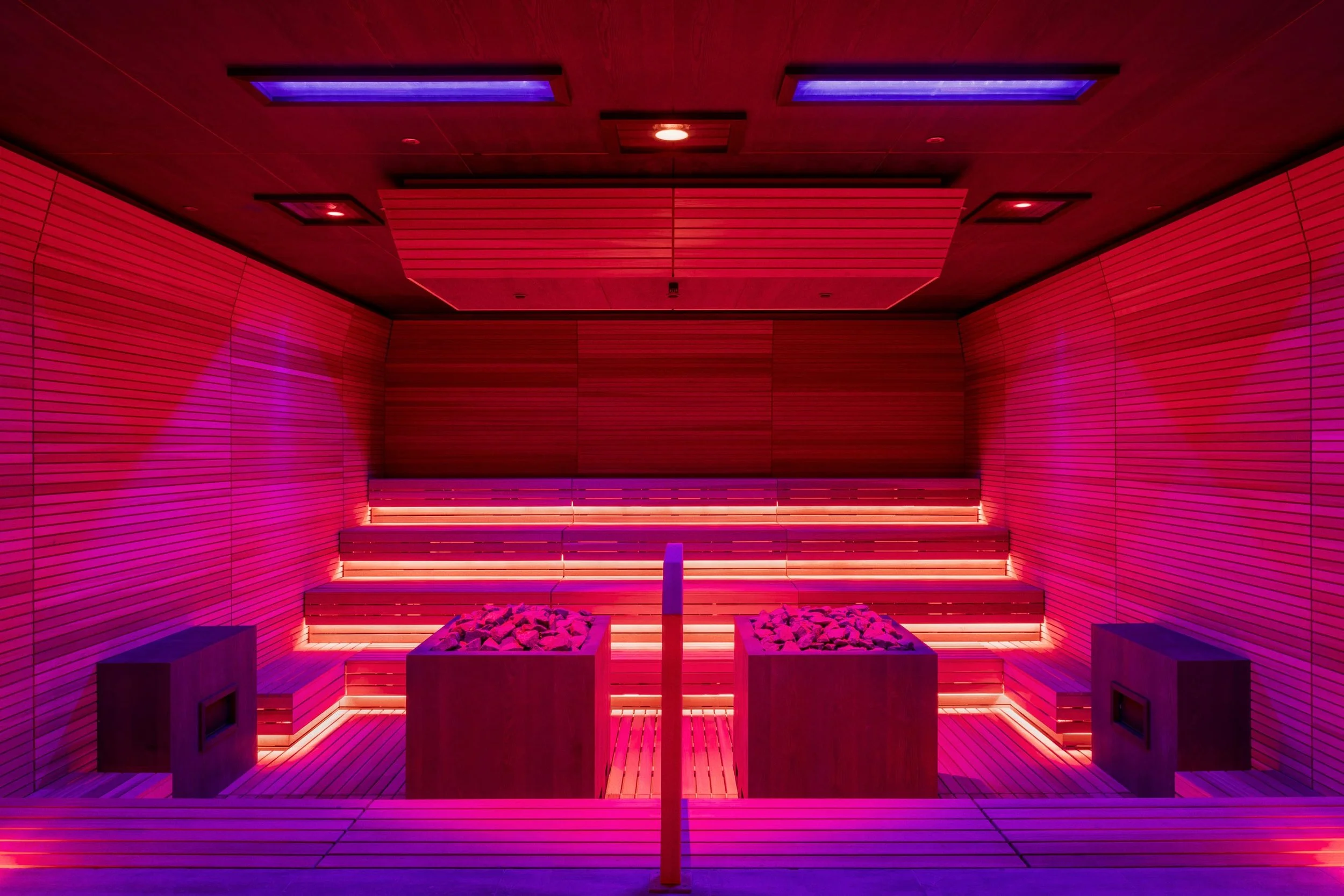 Bathhouse — photo 3