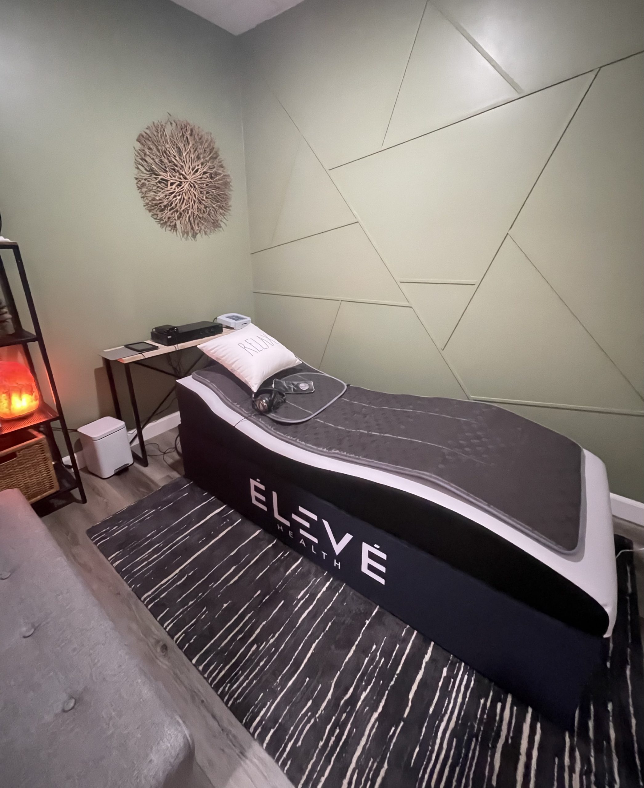 Cryo Republic Wellness & Recovery Studio — photo 3