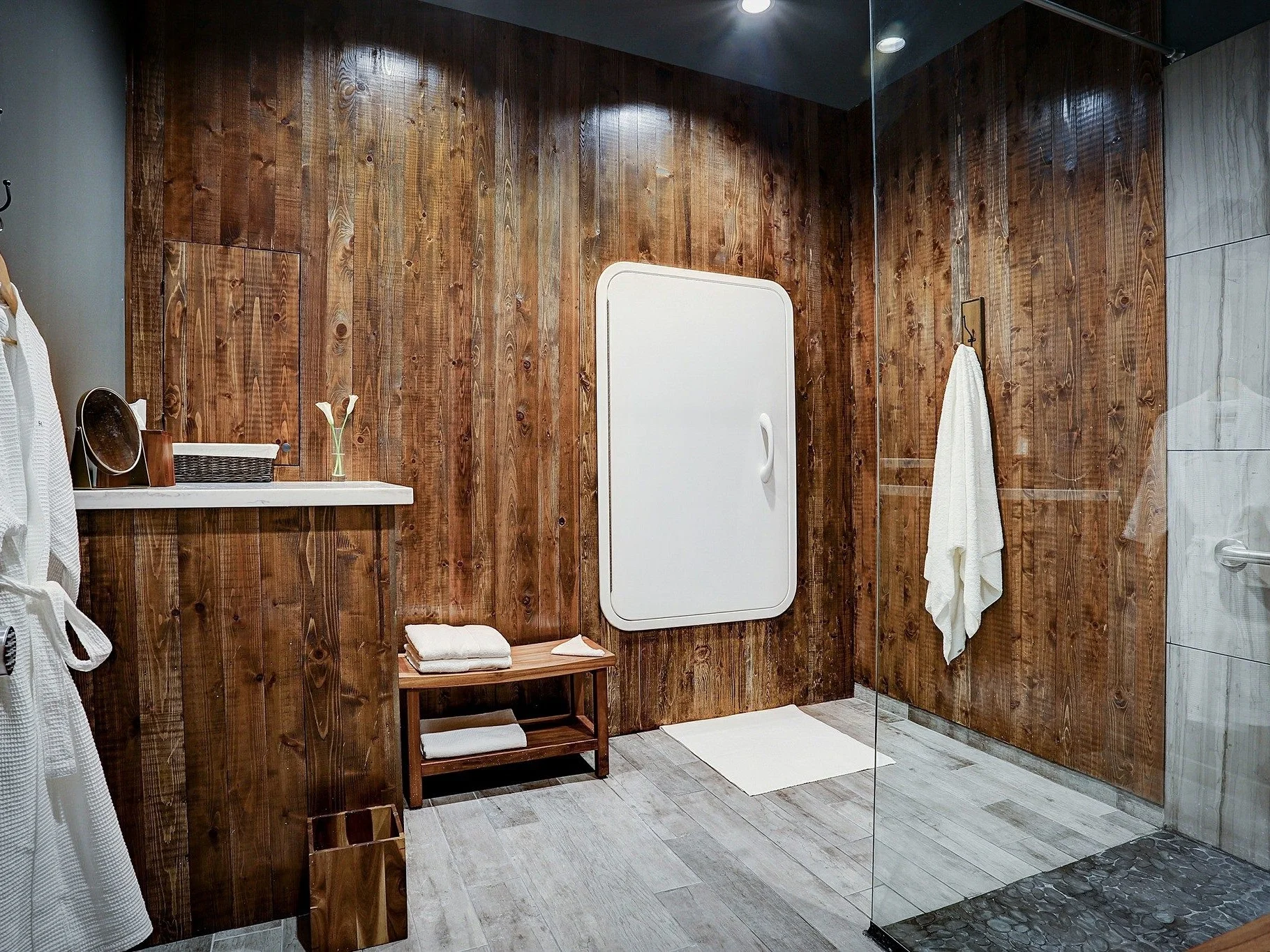 Quest Float Suite