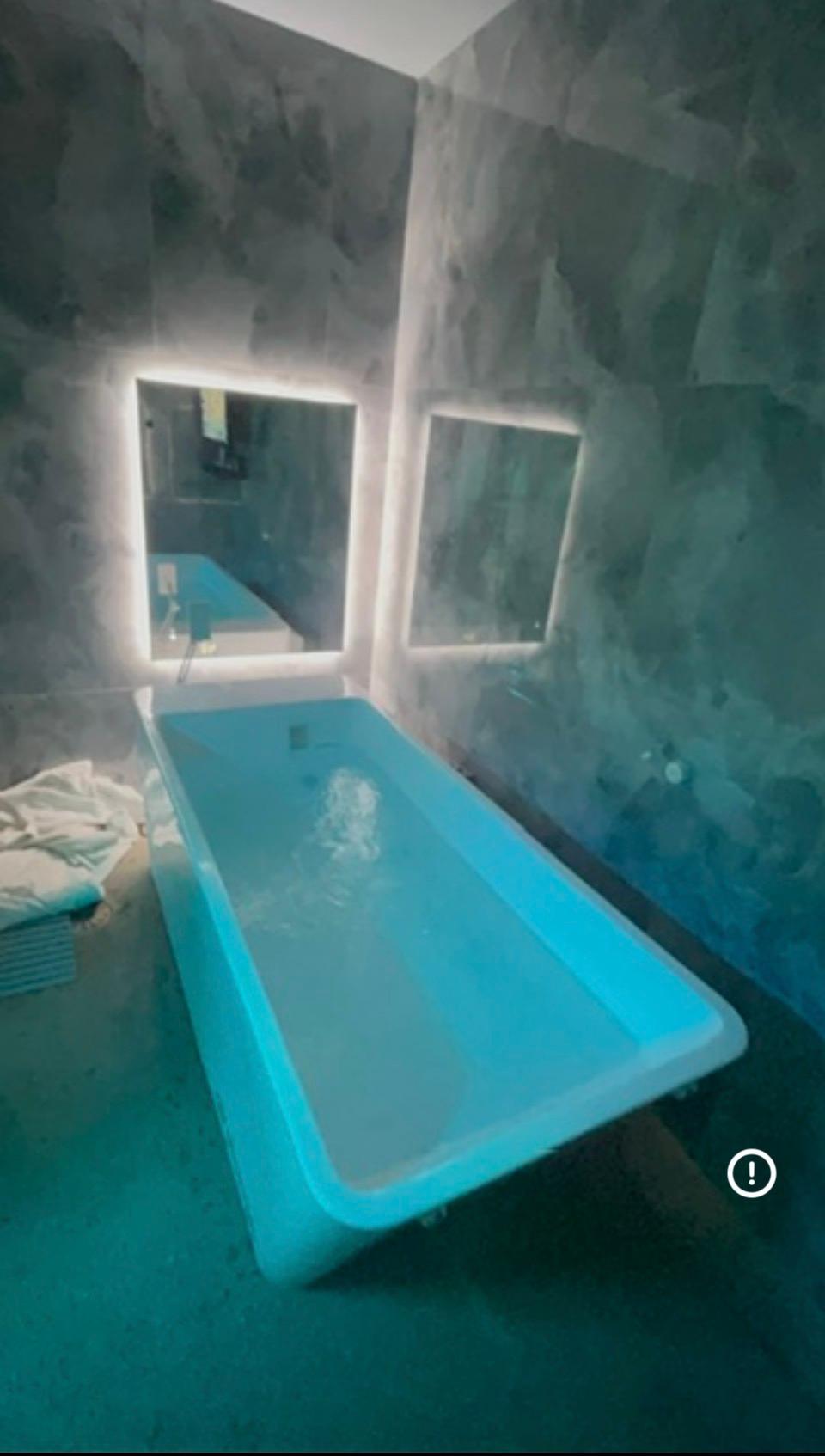 SweatHouz West Loop Contrast Therapy Studio — recovery studio in Chicago, IL