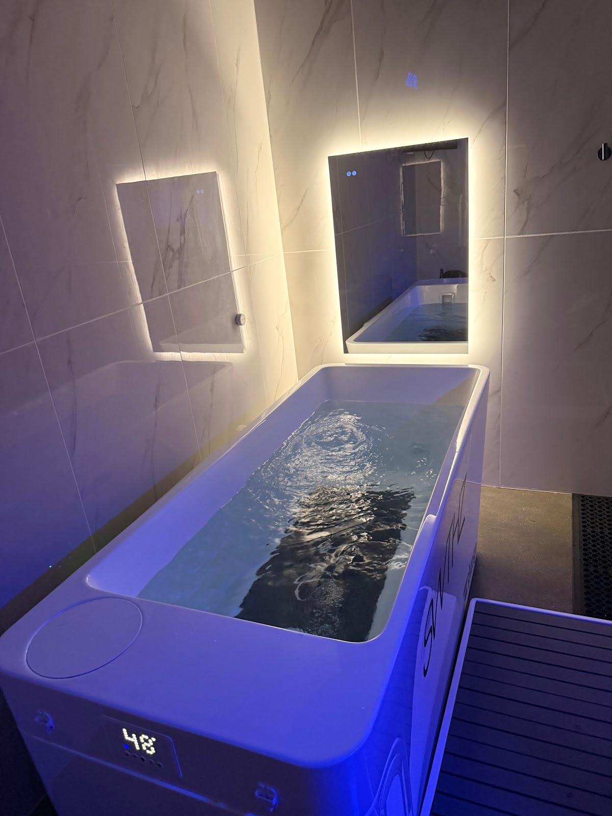 SweatHouz Venice Contrast Therapy Studio — recovery studio in Santa Monica, CA