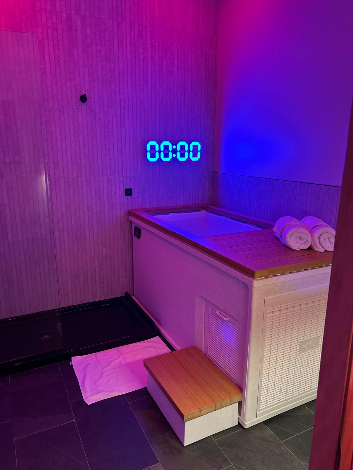 Kontra Baths — recovery studio in Carle Place, NY