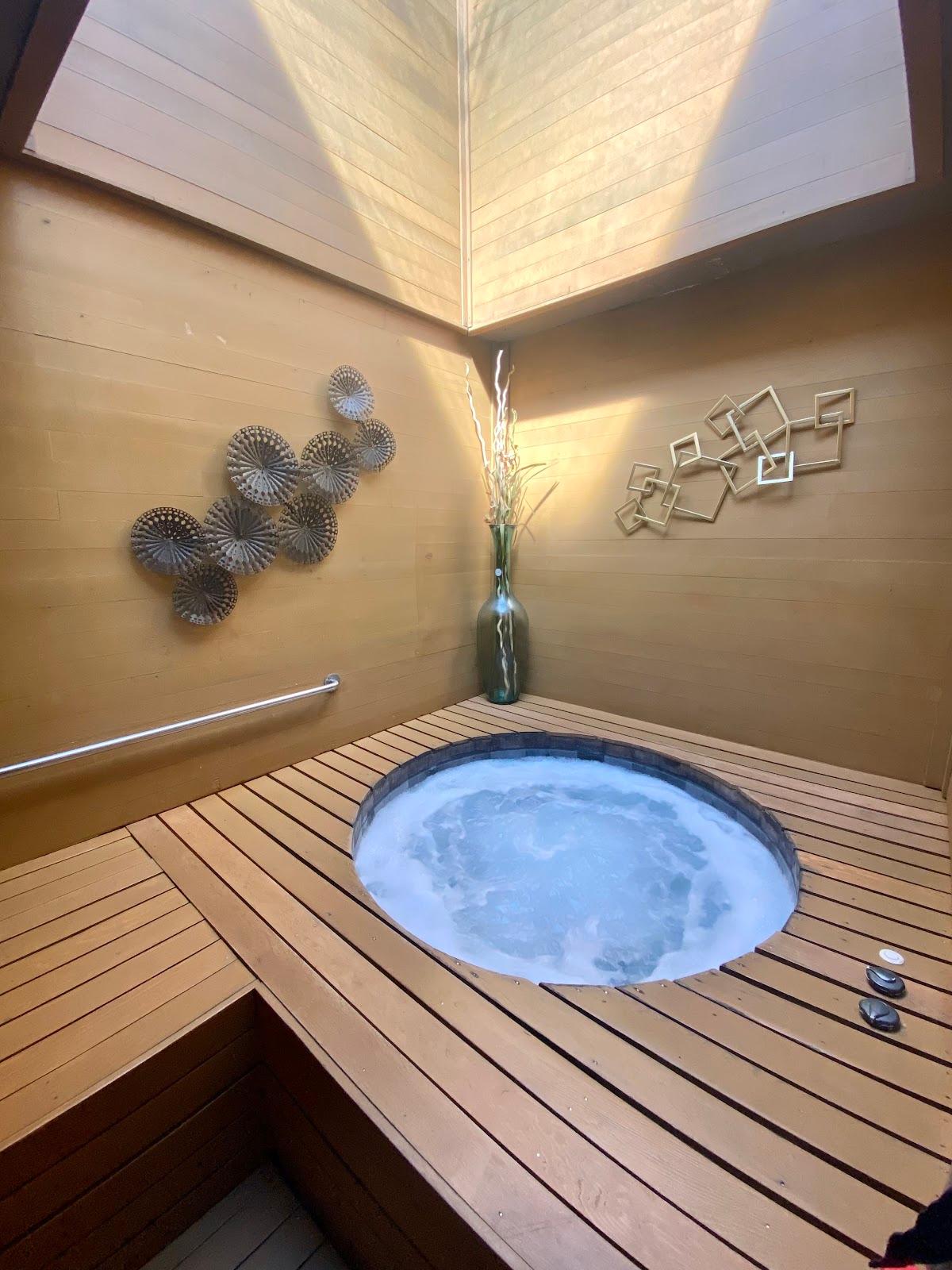 Elliott Bay Sauna & Hot Tub Co — recovery studio in Federal Way, WA